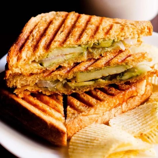 Vegetable Grilled Sandwich